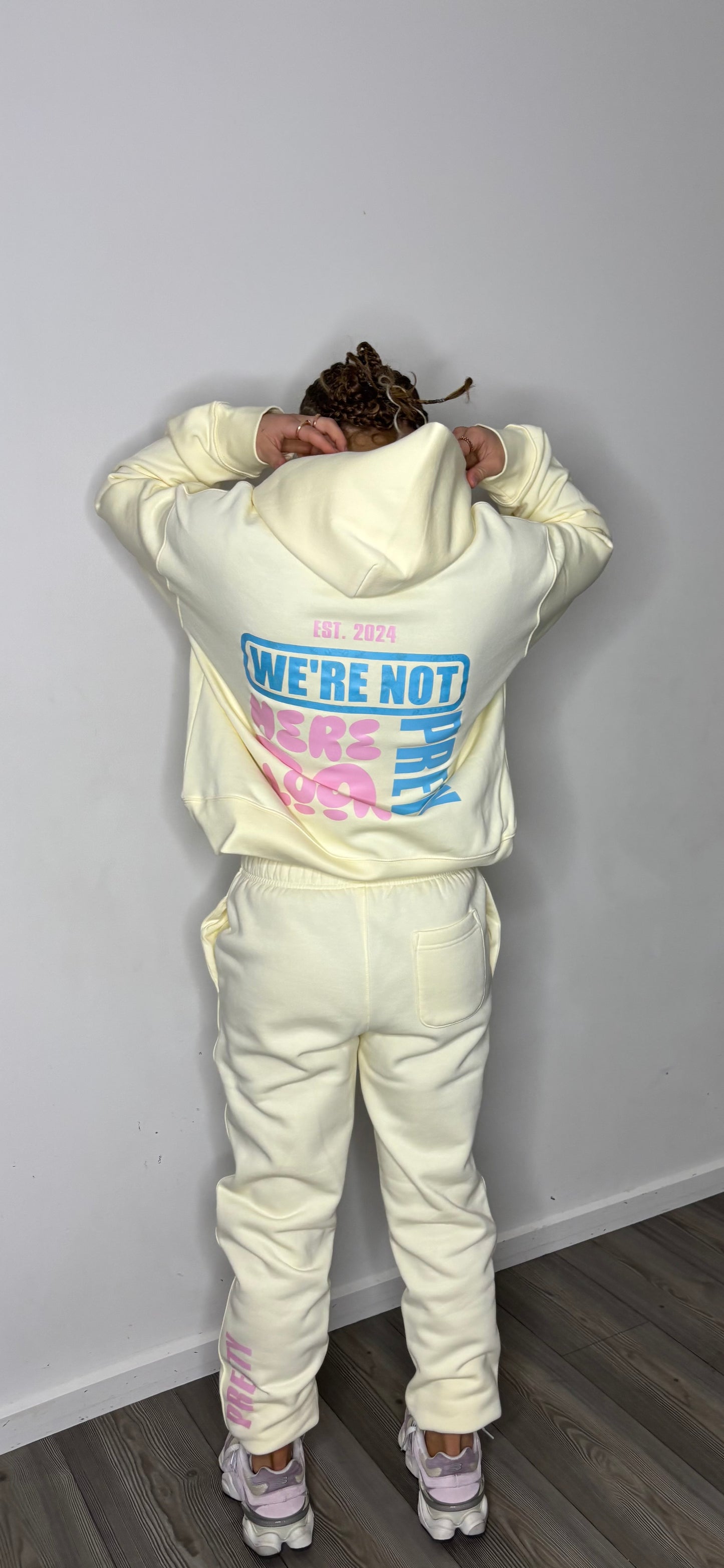 💕Pretty Tracksuit 💕