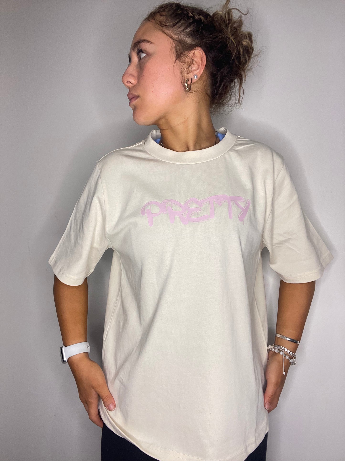 💕“We’re not here to look pretty” womens tee💕